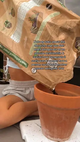 This wilted tomato plant made me sad so I had to buy it and will give it a happy life on my patio (: #Runway #jewishfood #photography #healthy #SelfCare #wellness #student #healthylife #Lifestyle #heal #health