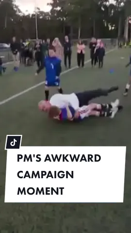 Yep, PM Scott Morrison just bowled over a kid during a friendly soccer match in Tasmania. #auspol #ausvotes #Soccer #football #Tasmania #scottmorrison #election2022