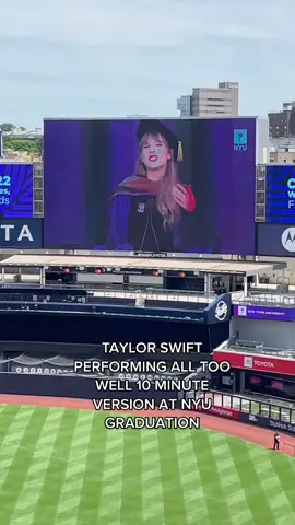 HEY QUEEN @taylorswift