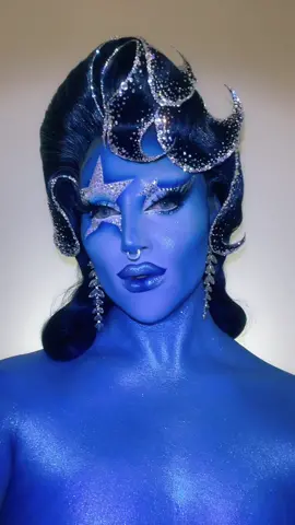 This took forever to wash off 😅 Stars inspired by @Celine_Bernaerts #fypシ #transition #dragqueen #blueskin