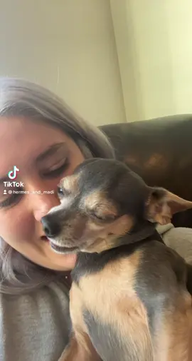 Hermes says I LOVE YOUUUU
