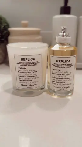 @maisonmargielafragrances Beach Walk & Beach vibes smells like luxury 🥰🥰 #fragrancetiktok #luxuryscents #blackgirlunboxing