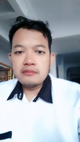 sedih...