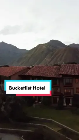 tag who you’d stay here with 😍