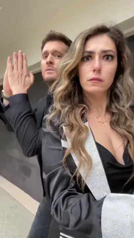 No one told me this trend would make @Michael Bublé actually appear 😳 ….