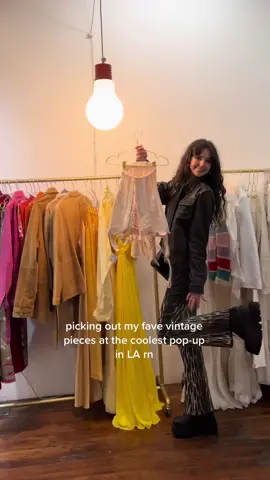 This insane pop-up in Los Angeles ends in 9 days!! GO GET THE GEMS #vintageclothes #popupstore #fashiontok