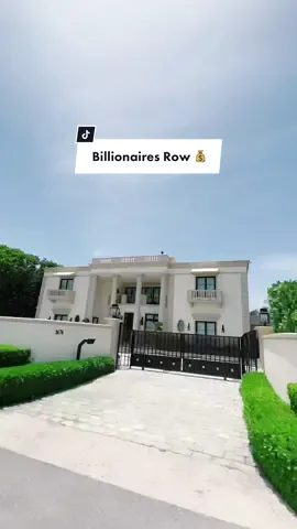 #BillionairesRow in Florida. Only filmed a few but WOW. 💰 #PalmBeach #Florida #CEO #luxury #luxurylifestyle #mansions #realestate #money #entrepreneur #fyp #foryou