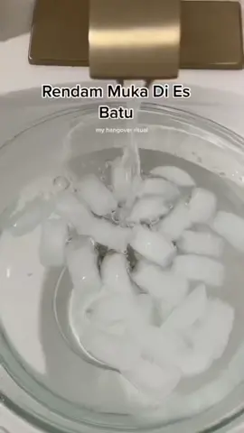 rendam muka di es batu check....