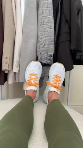 Been sitting here all day just admiring these bad boys. Literally obsessed with these shoes and color rn. Don’t walk, but run and buy these Hokas. #hokashoes #sfliving #sftoker #sftoptalent #shoeinspiration