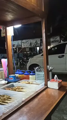 mudah2an kakak nya gapunya tiktok😍😁#xyzbca #angkringanviral #cantik #pedagangcantikviral