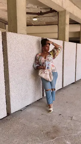 40 and just getting started friends! Top is linked! #styletiktok #brunchoutfit #styleinspo #stylingideas #summeroutfit #stylingtips #outfitinspo #outfitideas #whattowear #blackcreatives #40andfabulous
