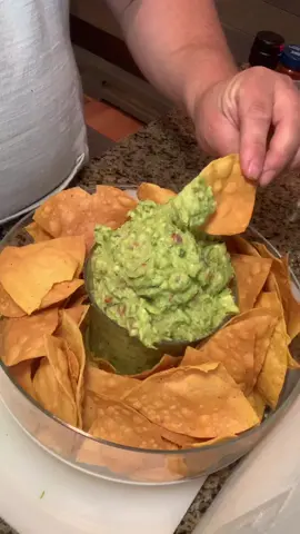 Guacamole. Super quick and easy to make! #guac #guacamole #cookingvideos #cooking