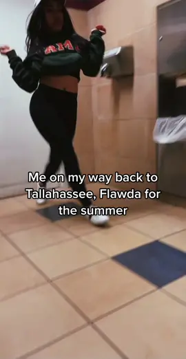 Who else is going to be in Tallahassee this summer?😭😭🙏🏽 #locals #hbcu #famu #skyykennedyy #skykennedyy #skykennedy #imwalking #fyp