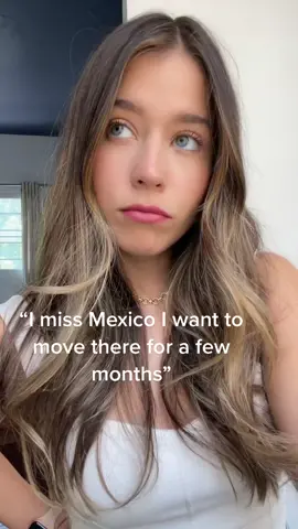 Here’s your sign to book that flight and visit Mexico 💗🇲🇽 #mexicocheck #elcentro #cdmx #cmdxlife #thisisyoursign #traveltok #mexicotiktok