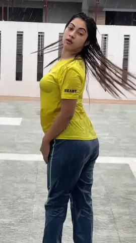 Caption jaita dite eccha korchilo oita dile mair khaite hoito🥺 tai dilam na😒bt feeling so🥵#alizasella #unfreezemyaccoununt #fyp #foryou #trending #unfreeze #viral