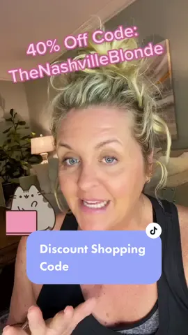 #amazoninfluencer #10MillionAdoptions #nashville #cmafest #cmafest2022 #resellercommunity #thrift #thrifting #reselling #goodwillbins #sidehustle #onlinesale #thrifting #goodwill #binshaul #poshmark #peeperspecs #goodwillbins #resellingtipsandtricks #reselling101