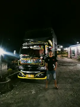 #disponsori HANYA SEKEDAR PENGGEMAR #menantumamakmu #fyp #truckmodifikasi