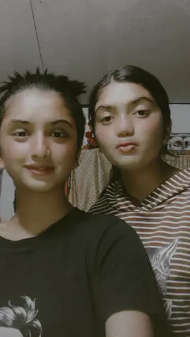 mai mathi sab ko aakha xa#sister #happy #viral #foryou #lovleysisters😘😆😉 # @parmiladahal123456789
