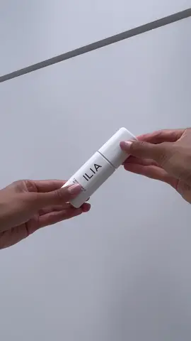 @ILIA Beauty newest serum with spf 40! @#fyp #viralvideo #skin #skincare