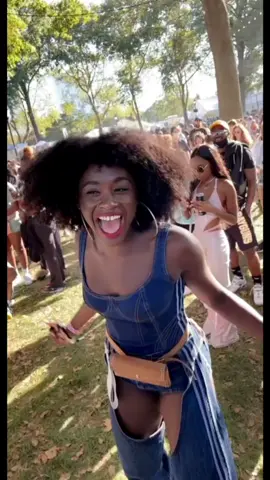 I have seen every Beyoncé concert there is but been going to every live one since 17 so OTR I & II, Formation World Tour, and of course Beychella aka Coachella. I could pay someone’s tuition for all of the Beyoncé concerts I’ve been to. #fyp #beyonce #dojacat #cardib #ravensymoné #coachella #madeinamerica🇺🇸
