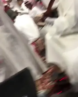 يالربع انا شوفوا حالي شان....... من عقب فرقاك يالغالي....الله لايسقي الظهران........ ذكر عليه وانا سالي.......💥✨🎈