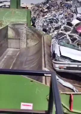 #recycling #carrecycling #scrapyard #scrap #cargraveyard #OhNo #theafricancarguy