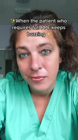 ✨should of brushed my hair 🙄🤣✨ #fypシ #foryoupage #fyp #nurse #nursesoftiktok #patientsbelike #ppe #seethissmilebetty #nurselife #ithinkivejustmadeahashtag