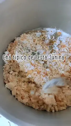 Chá típico de festa junina 😍🤠 #junho #sãojoão #festajunina #frio #Chá #açúcar #gengibre #canela #cravo #laranja