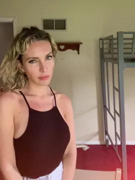 What has a hot booty and no more squatters? This b*tch. Follow me for my flipping journey.