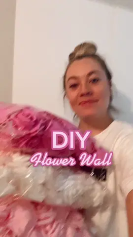 DIY Flower Wall! I made this for my baby’s first birthday party! 💗🌸 #DIY #MINDORDERING #flowerwall #flowerwallbackdrop #HowTo #fyp