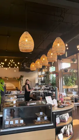slowly becoming a coffee shop tiktoker #fyp