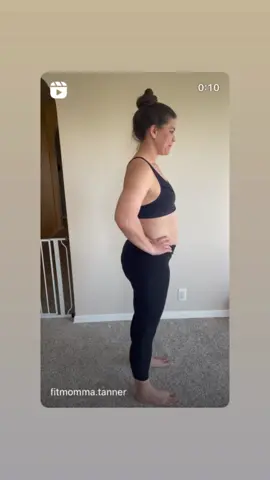 One of the reasons people give up SO FAST is that they tend to look at how far they have to go….instead of HOW FAR THEY HAVE ALREADY GOTTEN ❤️💥I am down 27 pounds since March 🎉.      #postpartum #postpartumdepression #postpartumfitness #postpartumbody #postpartumweightloss #postpartumjourney #beachbody #myjourney #momto3 #twinmom #weightloss #weightlossjourney #weightlossmotivation #weightlossinspiration #healthy #healthyandfit #weightlosstransformation