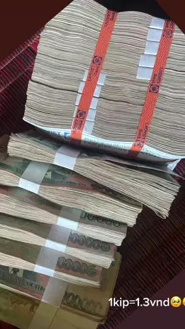 Tưởng là rẻ nhất khi mua 1.625 ,giờ nó hạ hẳn còn 1.3. Tình trạng này chắc vỡ trận😁#tiềnkiplaos