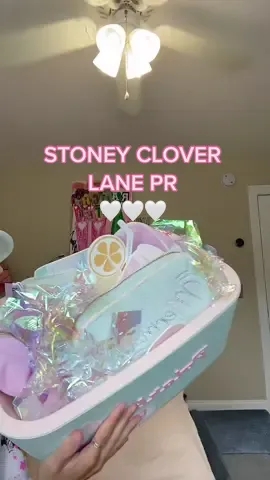 SCREAMING !!! Thank you SO much @Stoney Clover Lane ! Their mermaid collection dropped TODAY! #stoneyclover #stoneycloverlane #prhaul #pr #preppy #preppyaesthetic #MINDORDERING