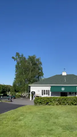That time of year where he spends a lot of time here and I can join in wearing a cute golf skirt 😉 #summervibes #dailyvlog #golf