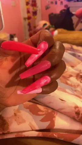 Purrrrrrrrrr !!! #nails #nailsforme #pink #pinknails #xl #FYP #coconut #shadesofpink #diamond  #purrrrr