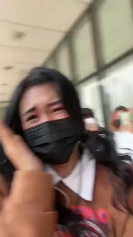 Pangarap lang lahat nang ito, pero eto na ngayon nasa harap ko na. Maraming salamat sa lahat ng sumuporta at naniwala at syempre sa KUMU at #thehouseofcollab