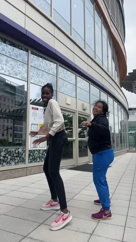 Your favorite future healthcare workers on break 🥳🥳🥳 Dr me already 👩🏾‍⚕️👑 I’m dead @Eva_H18  #CHOP #researchinterns