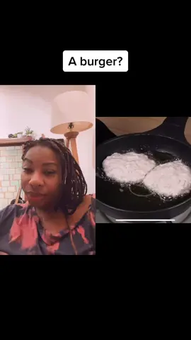 #duet with @flomocrafts #GradeUpWithGrammarly she really tried it. This is neat soup transformed into fried meat bread or something. Hunny give it up and away.