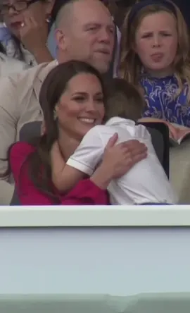 The bond between Kate and Prince Louis is precious 🥹❤️👑 #PrinceLouis #LouisArthurCharles #RoyalKids #Jubilee #PlatinumJubilee #HM70 #BuckinghamPalace  #KateMiddleton #DuchessOfCambridge #PrinceWilliam #DukeOfCambridge #TheCambridges #HRH #ChildrensPrincess #PrincessKate #WilliamAndKate #WillsAndKate #RoyalFamily #Monarchy #RoyalCouple #Heir #FutureKing #Duchess #QueenKate #QueenConsort #Queen #KingWilliam #King #Love #TheCrown #Crown #BritishRoyals #BritishRoyalFamily #RoyalTour #Royalty #British #UK #Diana #LadyDiana #TheQueen #QueenElizabeth