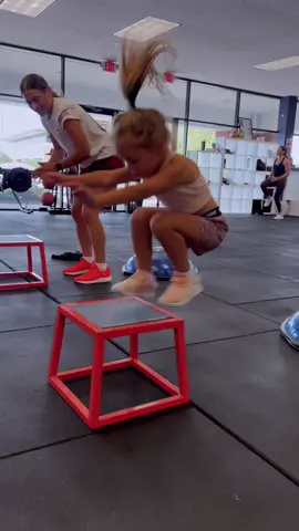 3 years old & crushing box jumps with the big kids!😉 so proud of my girl!🥰💪🏼 you are something special maycee leigh!! #FitTok #toddlersoftiktok #Fitness #gym #GymTok #fyp #f45 #f45training #gymbaby #gymbabyworkout #fitmom #motivation #gymmotivation #hiit #workout