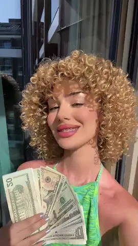 Ужасно жарко🥵