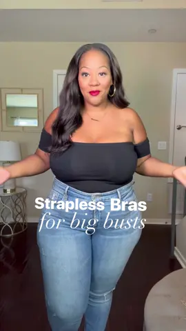 Ok busty girls! This post is for you. My tips for wearing a strapless bra seamlessly that supports the girls. Watch for suggestions at the end! #plussize #straplessbra #bustygirlproblems