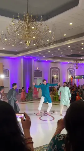 white boy got some moves #indianwedding #bhangra #dance
