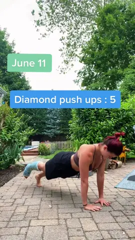 Got 5 todayyy. I was in a rush because it started to rain. My dad was building something and he was playing absolute bangers #pushups #calisthenics