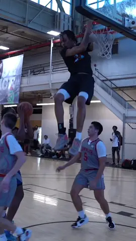 My Aau team casually missing 360 dunks & making the refs call the game off…. Enjoy 😂😂😂😂😂 #basketball #aau #dunk #ballislife #viral #mk