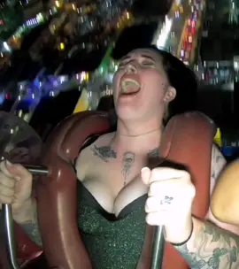 #slingshot #ride #rides #amusementpark #carnaval #pleasure #amusement #carnavaltiktok #slingshotking #slingshotclub #slingshotchallenge  #fun #foryou #foryoupage #foryourpage #fypage #fyp #fypシ #fypシ゚viral #viral