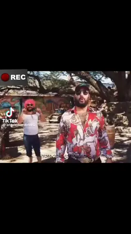 #ezekila y te conbiertes en un chico enamorado #machiwi