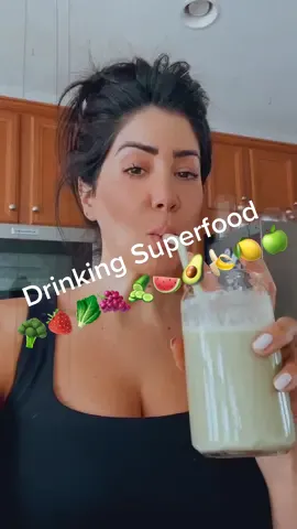 My new obsession 🥬🍎🥦🍏🍋🍓 and it’s tastes phenomenal. Mix with water for snack and milk or yogurt for meal replacement #healthyliving #superfood #greensmoothie #dailygreens #healthyliving #healthygut #fyp
