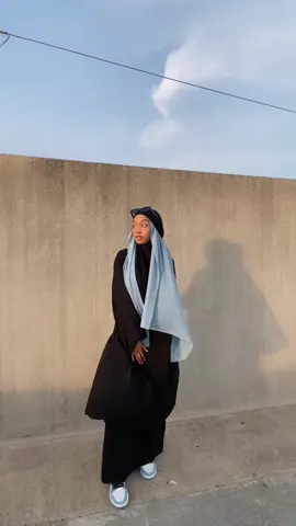 the wind was a paid actor #OOTD #hijab #muslim